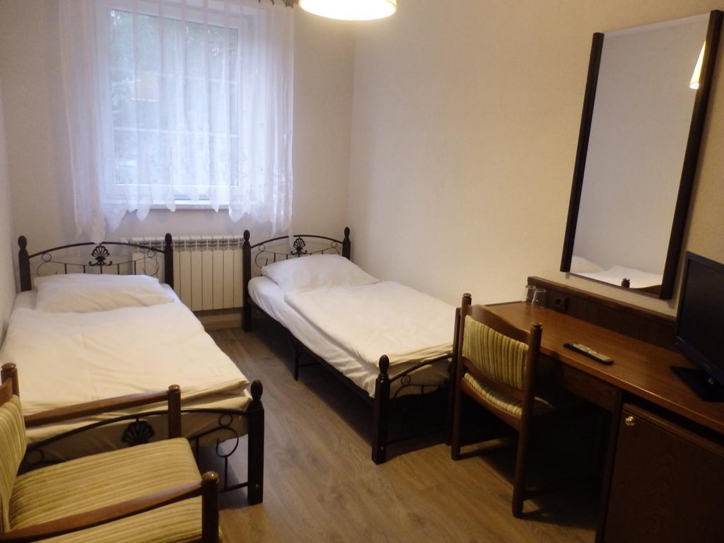 Gosciniec Borne Sulinowo - Byla Baza Wojskowa Hotel Eksteriør billede