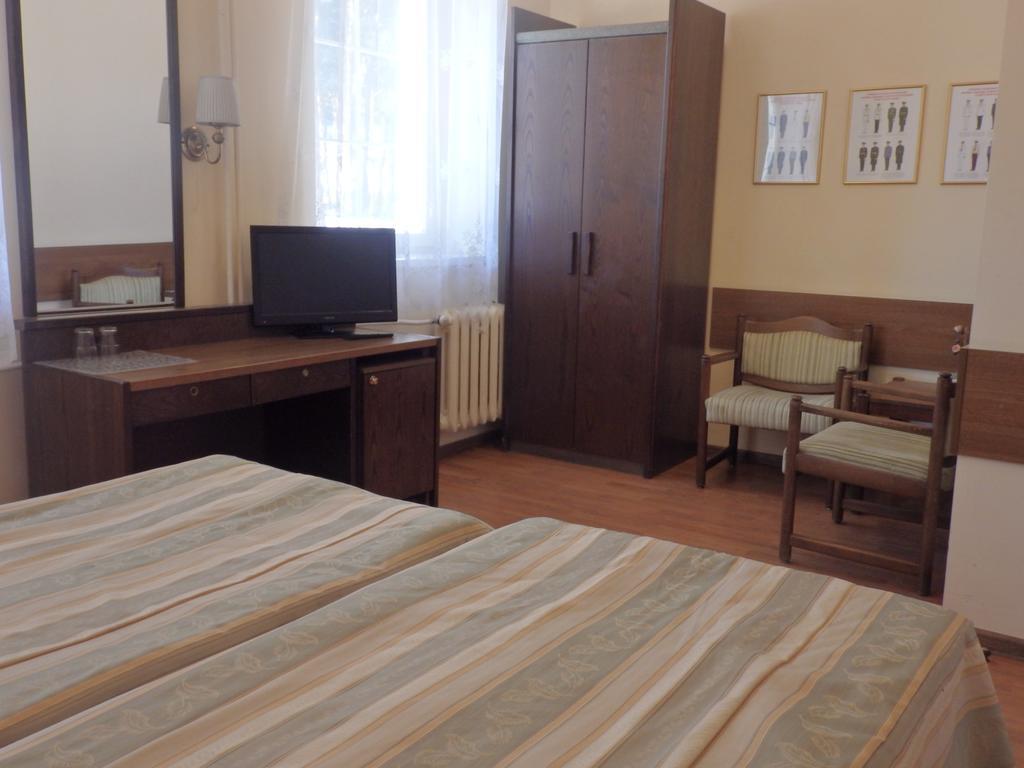 Gosciniec Borne Sulinowo - Byla Baza Wojskowa Hotel Værelse billede